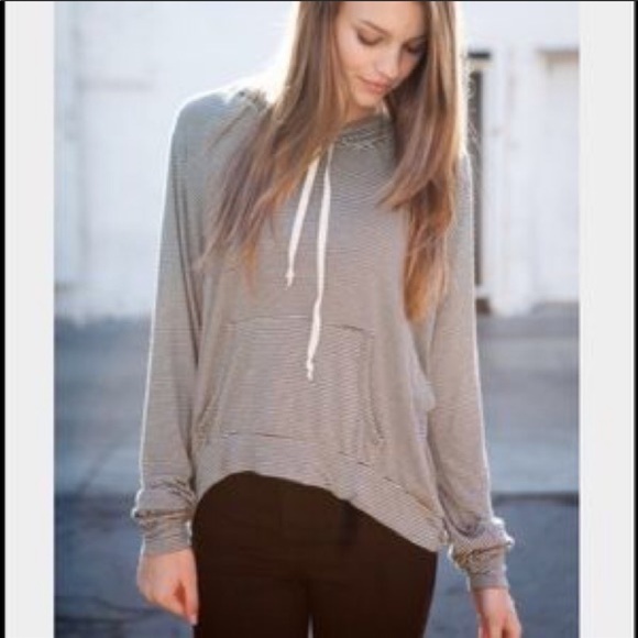 Brandy Melville Striped Pullover Hoodie - Picture 3 of 7